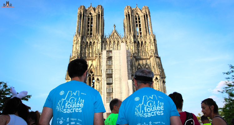 Un joli t-shirt offert aux coureurs de la Foulée des Sacres
